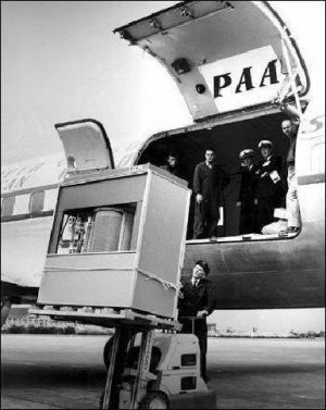 5MB hard drive in 1956