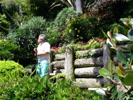Sunset Boulevard - Part Eighteen: Self Realization Fellowship Lake Shrine: volunteer