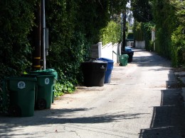 Sunset Boulevard - Part Twelve: Garbage Cans of Beverly Hills: alley 6