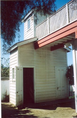 21 Missions: San Juan Bautista, 2 story outhouse