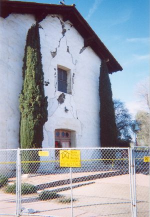 21 Missions: San Miguel after the earthquake 2