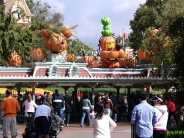 Disneyland and California Adventure Part 3: Halloween