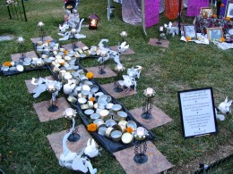 Hollywood Forever Day of the Dead: tainted pet food altar