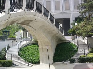 curving pedestrian bridge